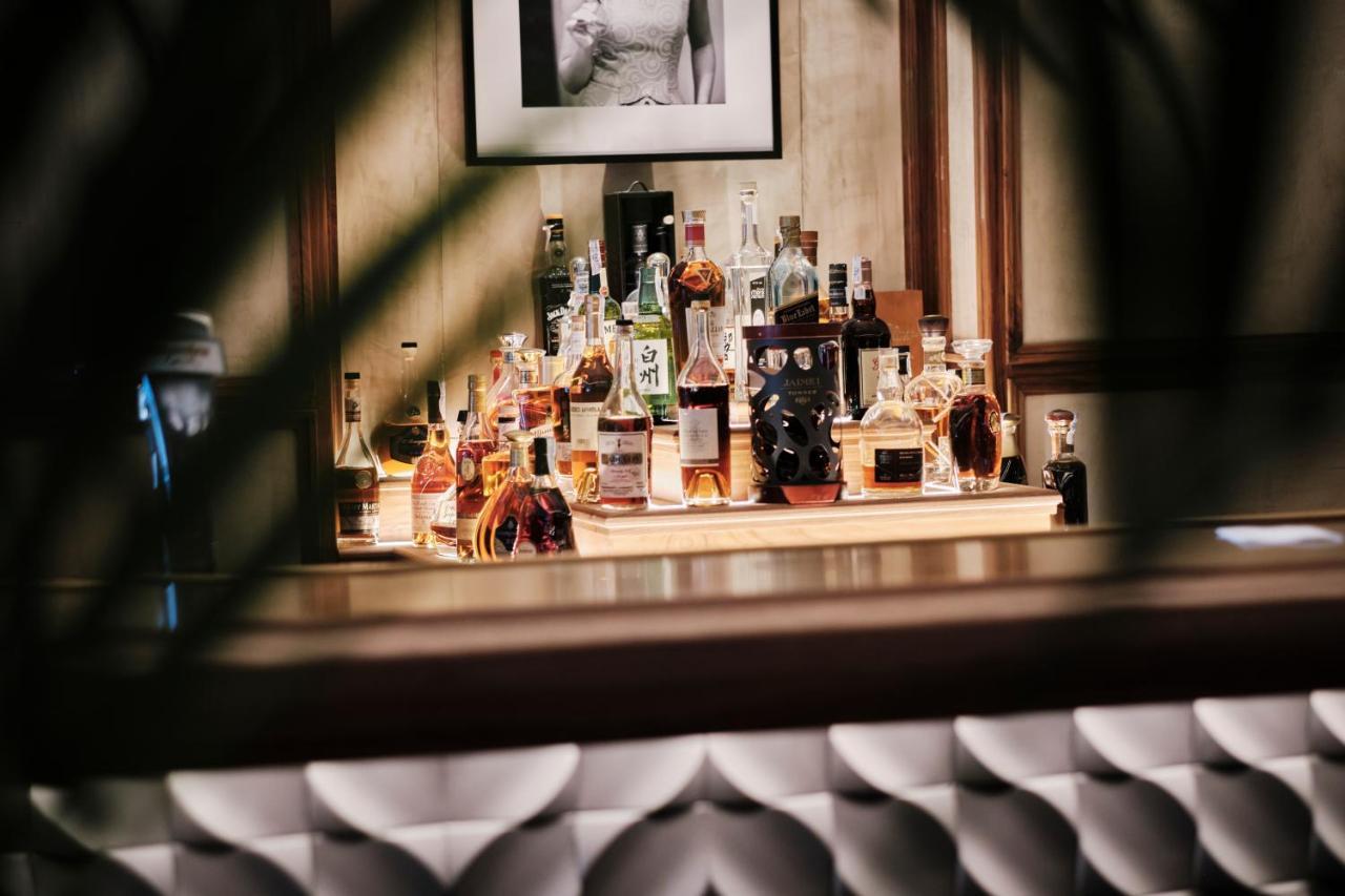 เอล ยอเรนซ์ ปาร์ก เดลา มาร์ Hotel ปัลมาเดมายอร์กา ภายนอก รูปภาพ The bar at the 21 Club
