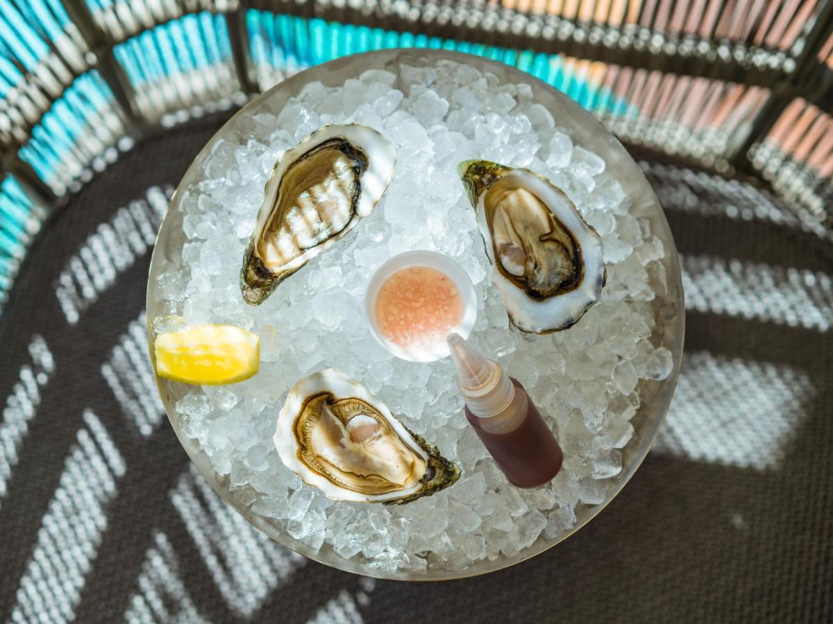 เอล ยอเรนซ์ ปาร์ก เดลา มาร์ Hotel ปัลมาเดมายอร์กา ภายนอก รูปภาพ Oysters on ice