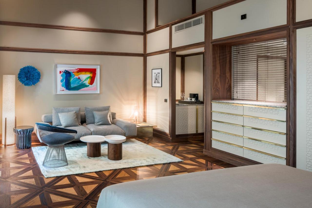 เอล ยอเรนซ์ ปาร์ก เดลา มาร์ Hotel ปัลมาเดมายอร์กา ภายนอก รูปภาพ A suite at the hotel